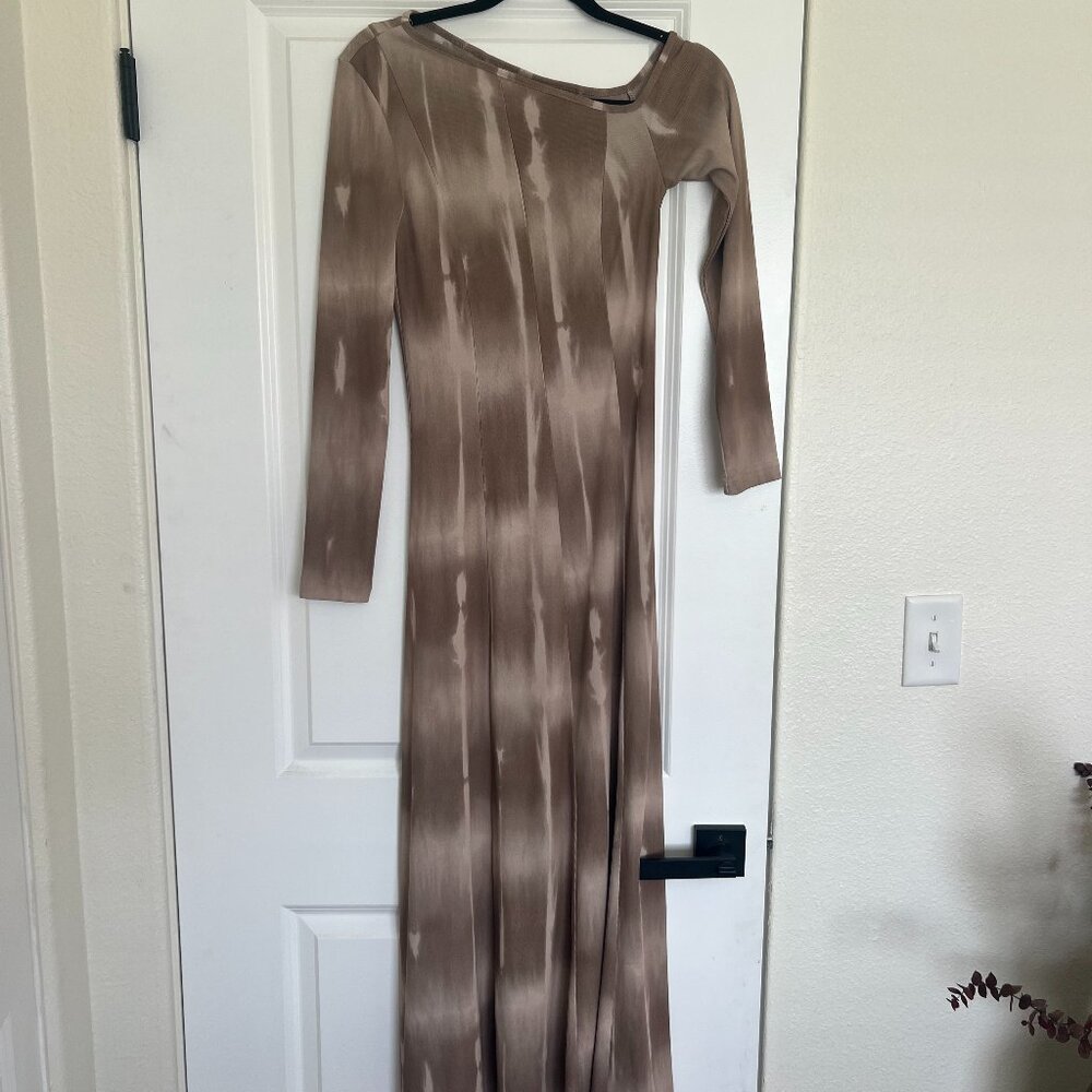 Commense Brown/Tan Tie Dye Maxi Dress Size Small Off Shoulder